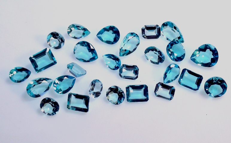 50 caret Parcel of Ocean Blue Topaz